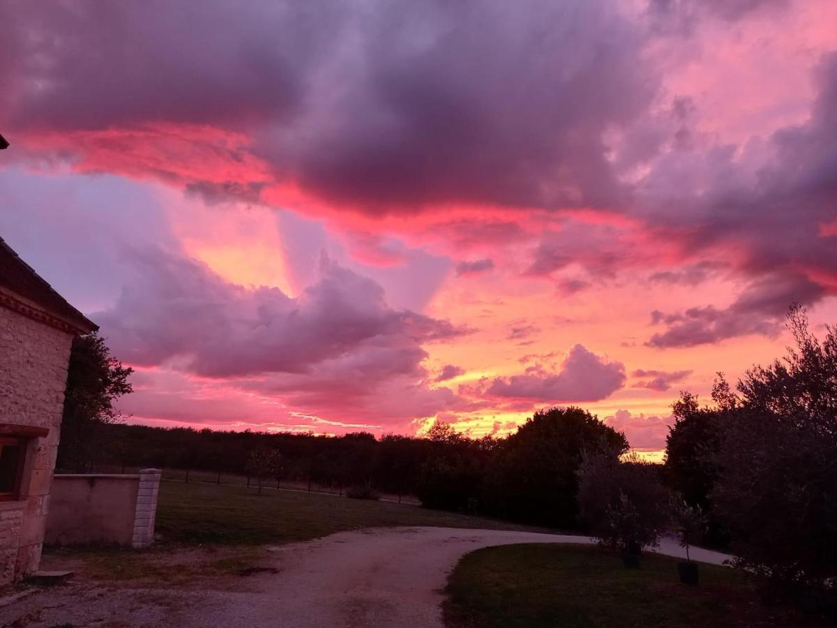 Gite Le Domaine De Camberoux Saint-Marcel-du-Périgord Dış mekan fotoğraf
